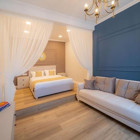 Bluesky Ultra-Central Premium Apartment Oradea Buitenkant foto
